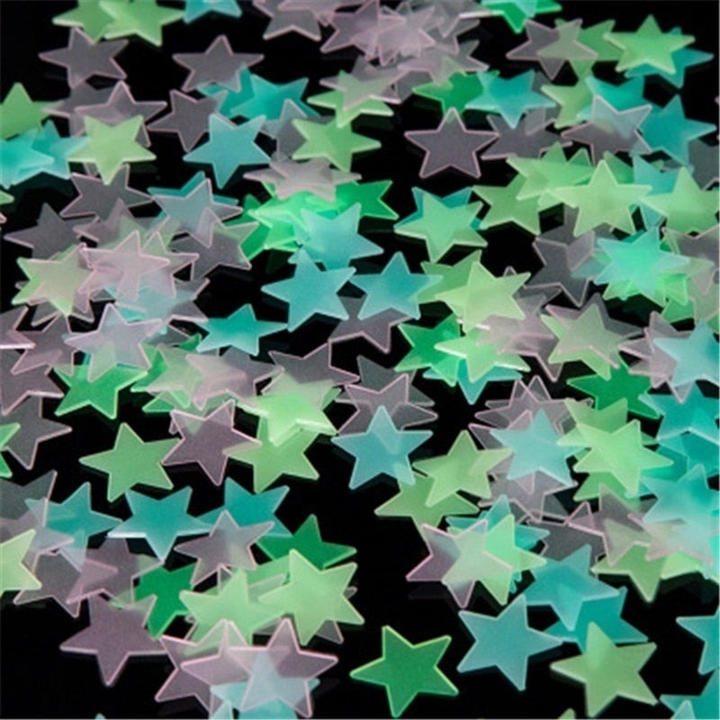 DarkStars™ - Étoiles 3D scintillantes dans la nuit | bébé - Petitmondemagik.com