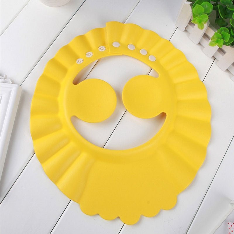 Visière chapeau pour douche bébé I ShampooCap™ - Petitmondemagik.com